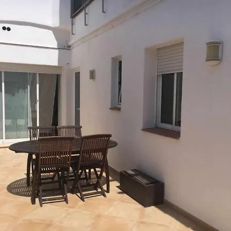 And Quiet Flat In Hutb Apartment *